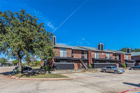 300 W Wintergreen Road 729ABP, DeSoto, TX 75115 — photo 2
