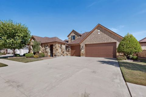 12204 Pepperidge Avenue, Denton, TX 76207 — photo 2
