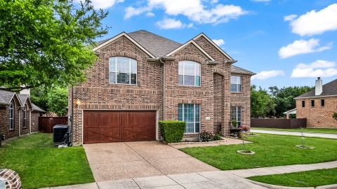 713 Royal Crest Court, McKinney, TX 75072 — photo 2