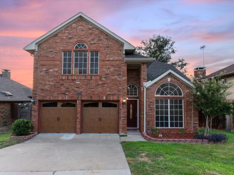 1339 Barclay Drive, Carrollton, TX 75007 — photo 2