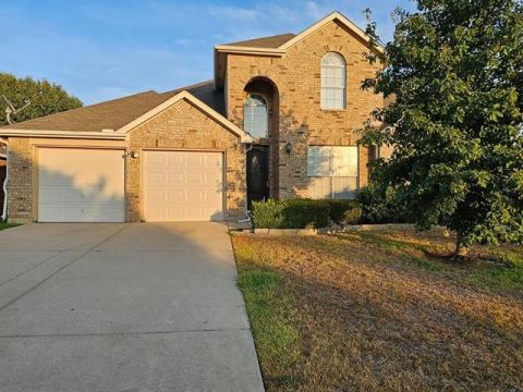 215 Lairds Drive, Coppell, TX 75019 — photo 2