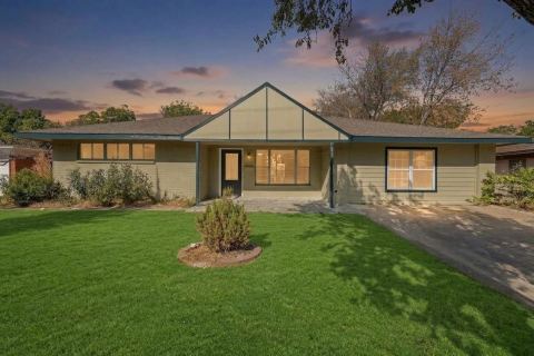 909 15th Street, Grand Prairie