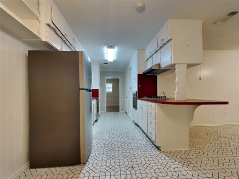 605 Thompson Drive, Saginaw, TX 76179 — photo 3