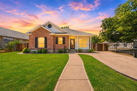 1206 N 15th Street, Waco