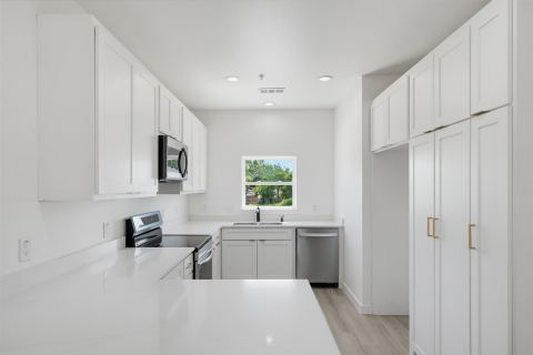 516 S O Connor Road, Irving, TX 75060 — photo 2