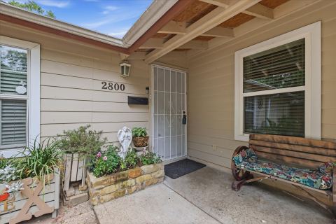 2800 Brockbank Drive, Irving, TX 75062 — photo 3