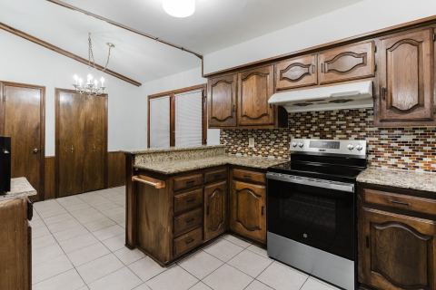 706 Mount Vernon Drive, Richardson, TX 75081 — photo 2