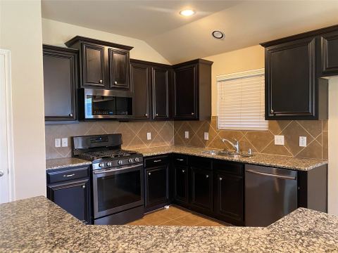 848 Lake Forest Trail, Little Elm, TX 75068 — photo 2