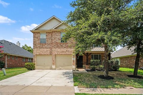 2836 Tranquilo, Grand Prairie, TX 75054 — photo 2