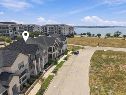 1814 Waterwalk Drive, Rowlett, TX 75088 — photo 2