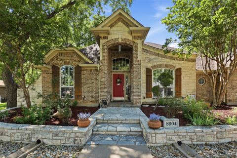 8904 Woodlawn Drive, Granbury, TX 76049 — photo 3
