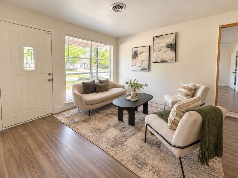 4809 Melinda Drive, Forest Hill, TX 76119 — photo 2