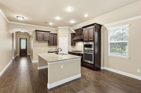 8601 Gracewood Drive, McKinney, TX 75070 — photo 2