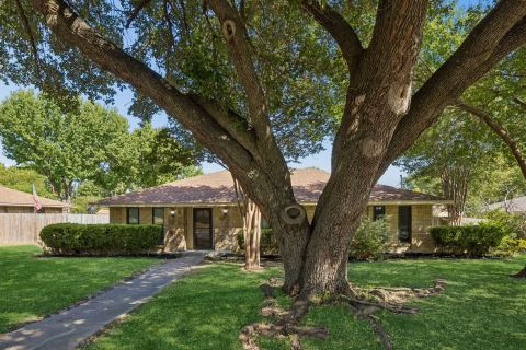 117 Wesley Drive, DeSoto, TX 75115 — photo 2