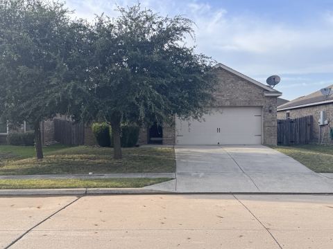 231 Lamont Road, Anna