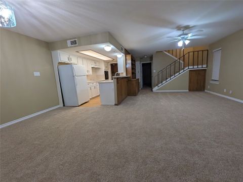 320 N Charles Street, Lewisville, TX 75057 — photo 2