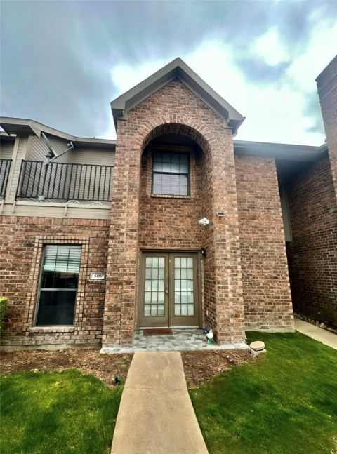 3500 E Park Boulevard 303, Plano