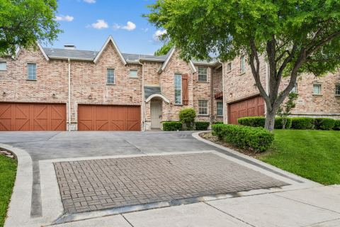 2117 Parkview, Carrollton, TX 75006 — photo 2