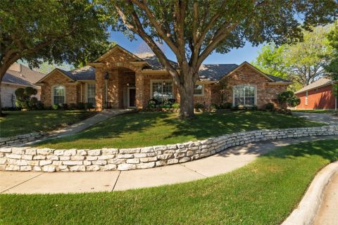 5593 Greenview Court, North Richland Hills, TX 76148 — photo 3