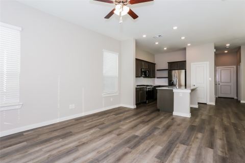 714 Lacewing Drive, Arlington
