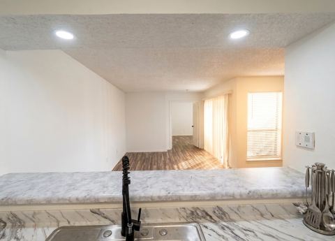 9813 Walnut Street 302, Dallas, TX 75243 — photo 3