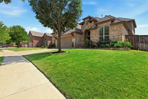 12909 Grandstand Way, Fort Worth