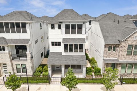 518 Winners Circle, Rowlett