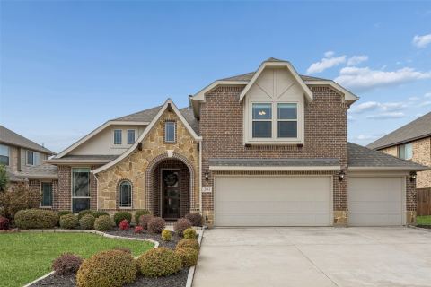 203 Oakcrest Drive, Justin
