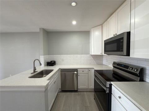 6108 Abrams Road 414, Dallas, TX 75231 — photo 2