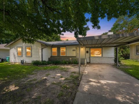 1414 N Binkley Avenue, Sherman
