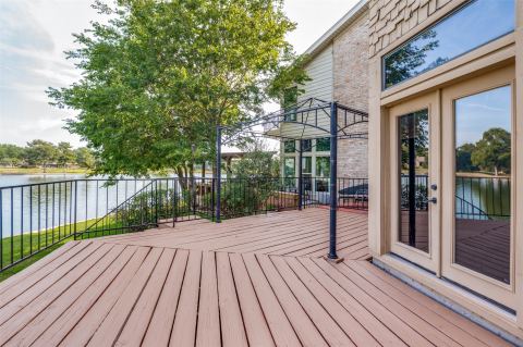 9 Country Lake Drive, Carrollton, TX 75006 — photo 2