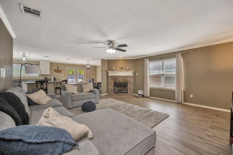 10860 Braemoor Drive, Fort Worth, TX 76052 — photo 3