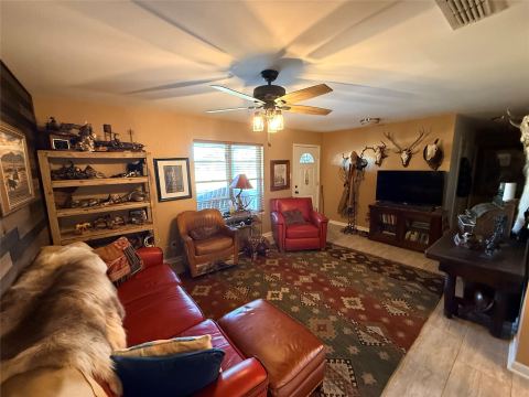 351 Bosque Bend Lane, China Spring, TX 76633 — photo 2