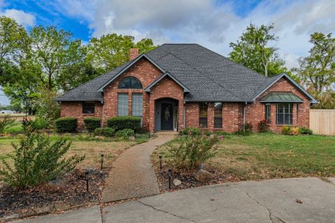 101 Briarwood Street, Sulphur Springs, TX 75482 — photo 2