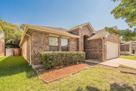 536 Goldstone Lane, Fort Worth, TX 76131 — photo 2