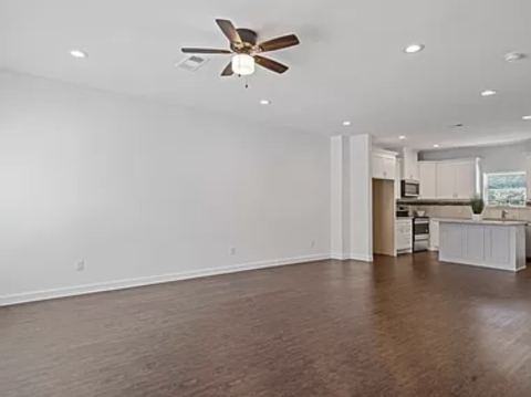 4703 Columbia Avenue 104, Dallas, TX 75226 — photo 2