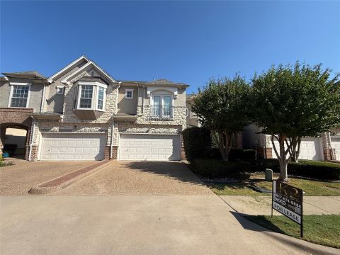 2525 Champagne Drive, Irving
