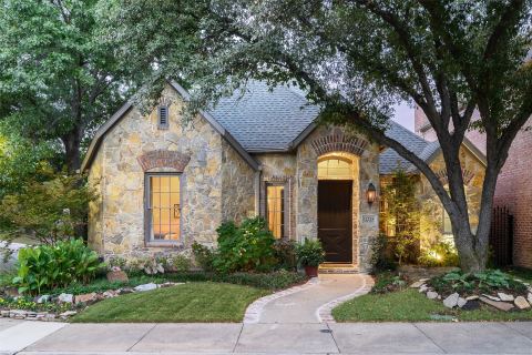 12226 Park Bend Drive, Dallas