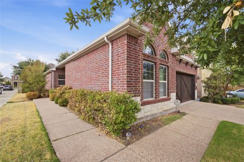 3009 Hereford Drive, Lewisville, TX 75056 — photo 2