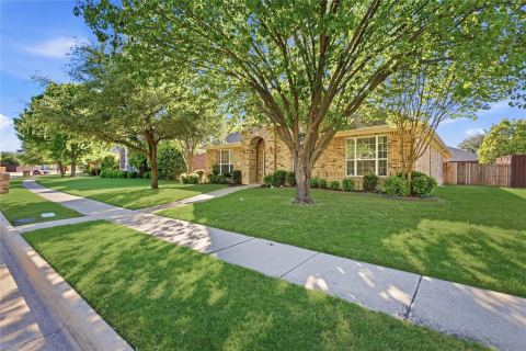 1009 Muir Woods Drive, Allen, TX 75002 — photo 2