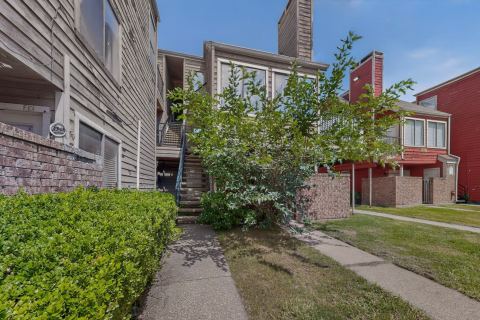 9811 Walnut Street 203, Dallas, TX 75243 — photo 2