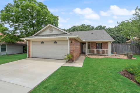 2904 Weston Drive, Denton, TX 76209 — photo 2