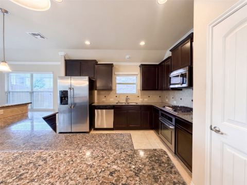 10217 Pear Valley Road, McKinney, TX 75072 — photo 2