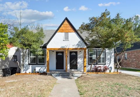 3770 W 6th Street, Fort Worth