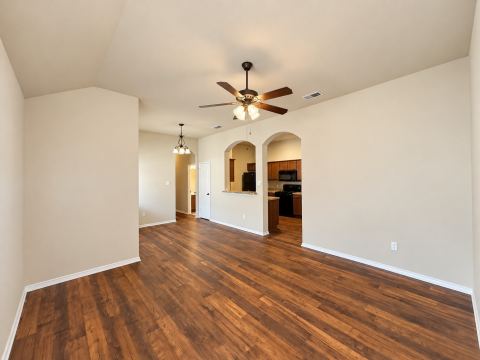 1426 Ravenwood Drive, Mansfield, TX 76063 — photo 2