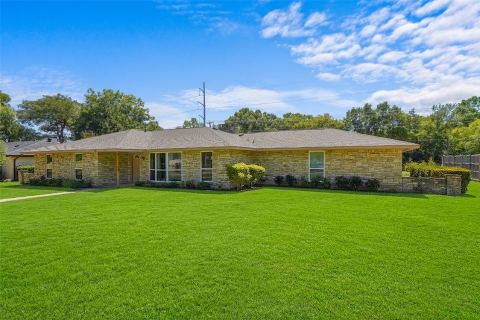 336 Woodbrook Drive, DeSoto, TX 75115 — photo 2
