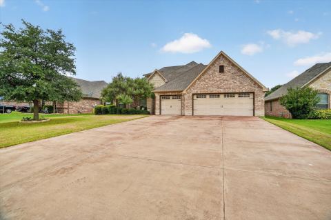 3545 Abes Landing Drive, Granbury, TX 76049 — photo 2