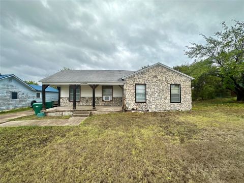 617 E 5th Street, Ferris, TX 75125 — photo 3