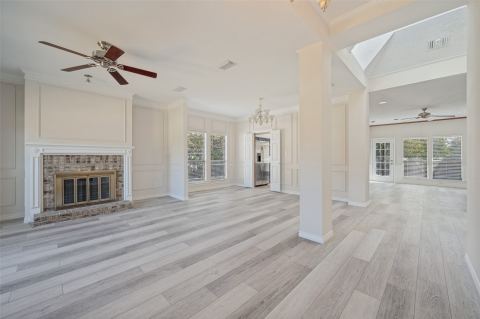 1404 Chesterfield Drive, Carrollton, TX 75007 — photo 3