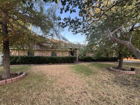 1107 W Sharpshire Drive, Waxahachie, TX 75165 — photo 2